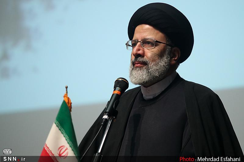 دعوت جامعه اسلامی دانشجویان از رئیسی برای سفر به قزوین ، دعوت جامعه اسلامی دانشجویان از رئیسی برای سفر به قزوین ، قوه قضاییه برای حل مشکل کنتورسازی ورود کند