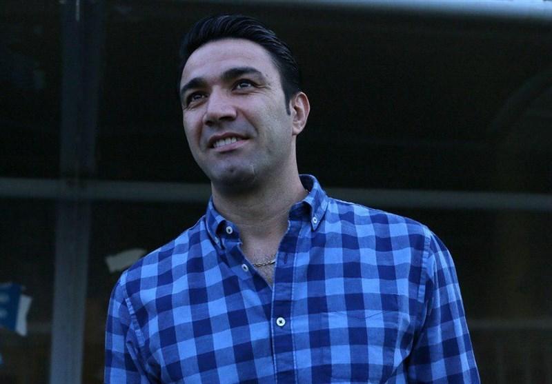 نکونام: برخی افراد در اهواز و خوزستان هستند که اجازه نمی نکونام: بعضی افراد در اهواز و خوزستان هستند که اجازه نمی دهند فولاد صندلی بالایی داشته باشد، دوست دارم الگوی بازیکنانم ایوب والی باشد