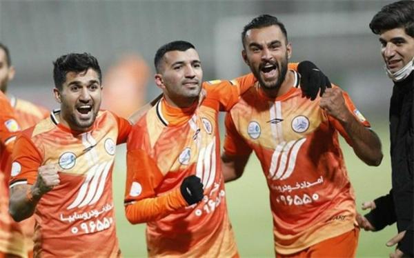 دوری بلند مدت مهندس پرسپولیس از فوتبال قطعی شد دوری بلند مدت مهندس پرسپولیس از فوتبال قطعی شد