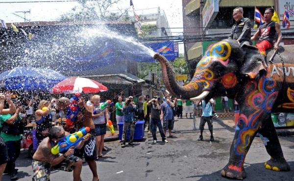 تور لحظه آخری تایلند: همه چیز در رابطه با فستیوال آب تایلند