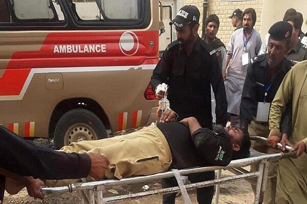 انفجار بمب در پاکستان، 14 نفر کشته و زخمی شدند