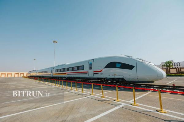 قطار سریع السیر مصر رونمایی شد؛ افزایش سرعت در صحرا